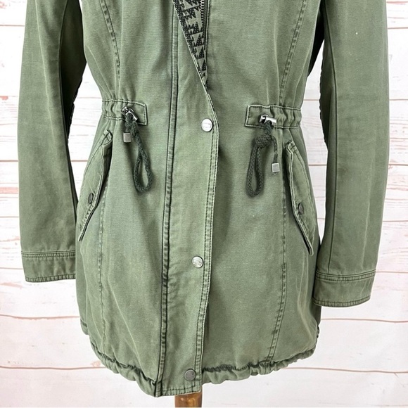 Levi's Army Green Quilted Aztec Elbow Patch Fishtail Hooded Parka Utility Coat - Picture 5 of 13